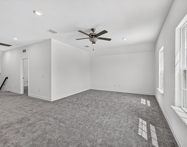 4001 Maida Road - Photo Thumbnail 31