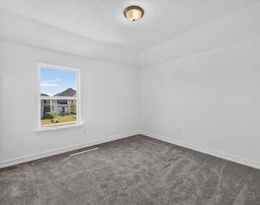 4001 Maida Road - Photo Thumbnail 28