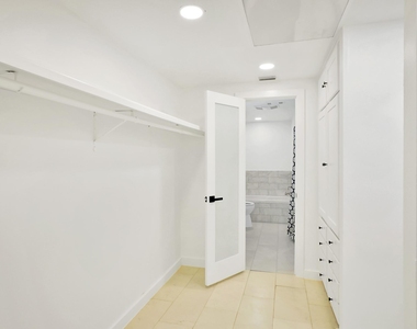 4505 Rawlins Street - Photo Thumbnail 10