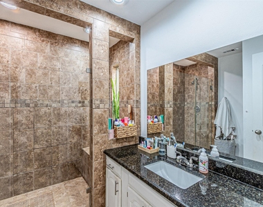 5100 Verde Valley Lane - Photo Thumbnail 23