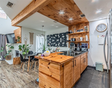 5100 Verde Valley Lane - Photo Thumbnail 7