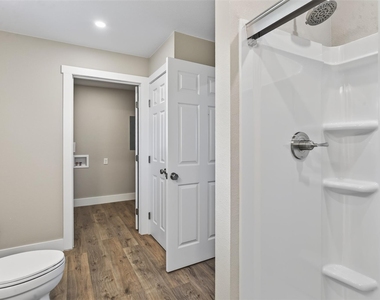 161 Tomlinson Road - Photo Thumbnail 14