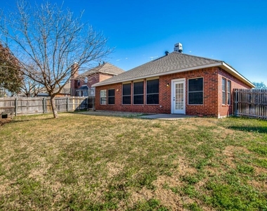5121 Timber Park Drive - Photo Thumbnail 24