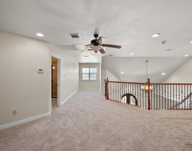 3325 Vista Lake Circle - Photo Thumbnail 16