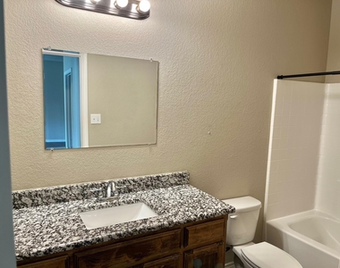 2332 County Road 314 - Photo Thumbnail 11