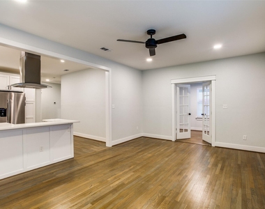 619 Pembroke Avenue - Photo Thumbnail 12