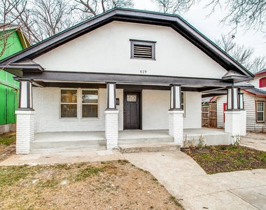 619 Pembroke Avenue - Photo Thumbnail 7