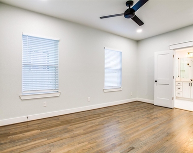 619 Pembroke Avenue - Photo Thumbnail 3