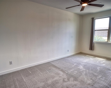1421 Middleton Street - Photo Thumbnail 23