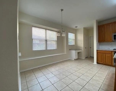 4437 Ridge Point Lane - Photo Thumbnail 8