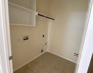 4437 Ridge Point Lane - Photo Thumbnail 9