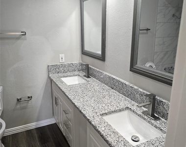 1306 Holt Avenue - Photo Thumbnail 9