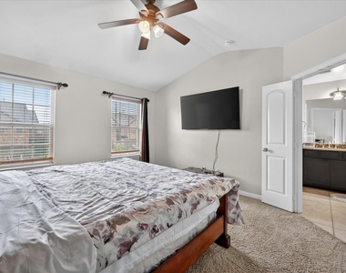363 Teague Drive - Photo Thumbnail 12