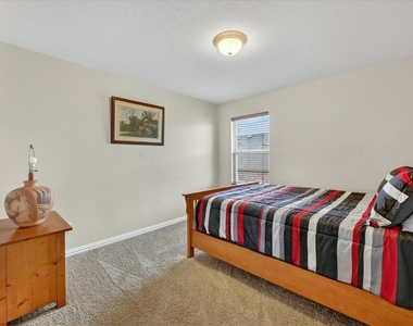 363 Teague Drive - Photo Thumbnail 19