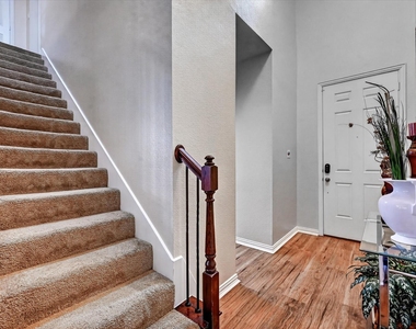 363 Teague Drive - Photo Thumbnail 1
