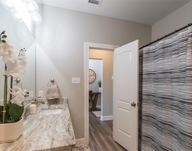 328 Evening Shade Lane - Photo Thumbnail 21