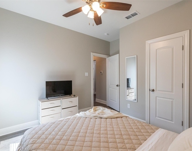 328 Evening Shade Lane - Photo Thumbnail 23