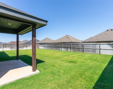 328 Evening Shade Lane - Photo Thumbnail 28