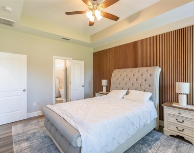 328 Evening Shade Lane - Photo Thumbnail 10
