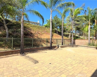 5140 Buckwheat Street - Photo Thumbnail 8