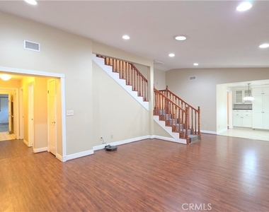 20665 E Fuero Drive - Photo Thumbnail 7