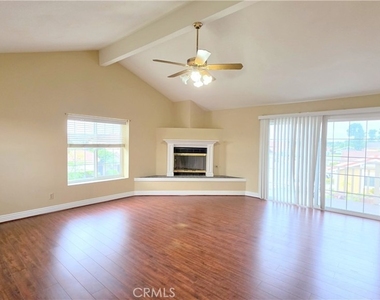 20665 E Fuero Drive - Photo Thumbnail 8