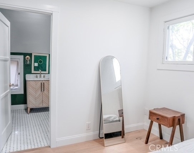 1004 Cajon Street - Photo Thumbnail 10