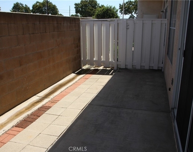 3326 W Orange - Photo Thumbnail 24
