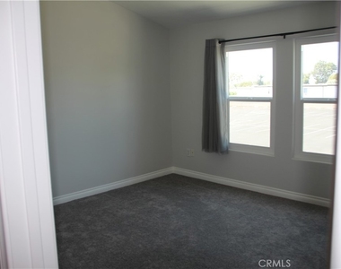 3326 W Orange - Photo Thumbnail 20