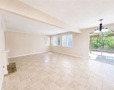 29621 Troon Court - Photo Thumbnail 4