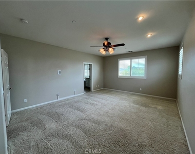 2884 Bella Court - Photo Thumbnail 34