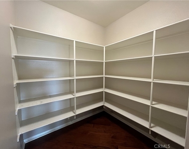 2884 Bella Court - Photo Thumbnail 21