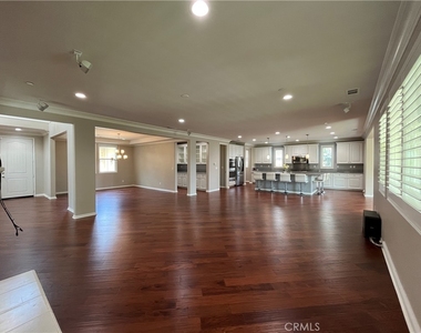 2884 Bella Court - Photo Thumbnail 18