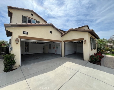 2884 Bella Court - Photo Thumbnail 60