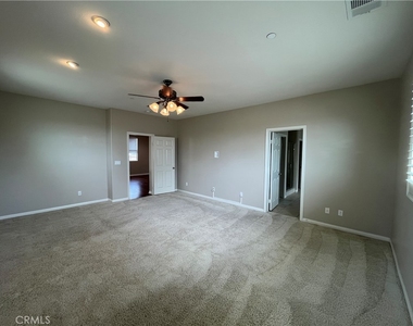 2884 Bella Court - Photo Thumbnail 36