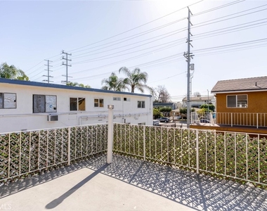 13015 Vanowen Street - Photo Thumbnail 13