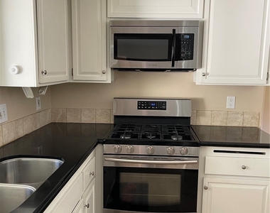 282 Summit Road - Photo Thumbnail 5