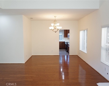 11855 Birch Grove - Photo Thumbnail 8