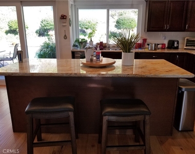 5920 Carell - Photo Thumbnail 3