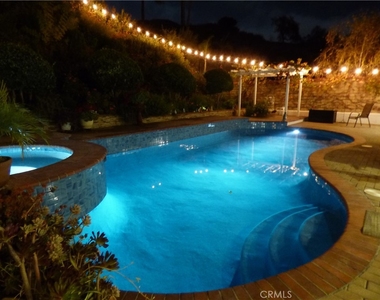 5920 Carell - Photo Thumbnail 31
