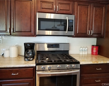 5920 Carell - Photo Thumbnail 1