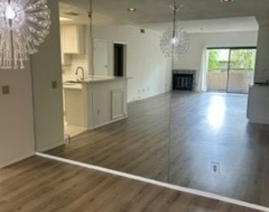 14630 Dickens - Photo Thumbnail 3