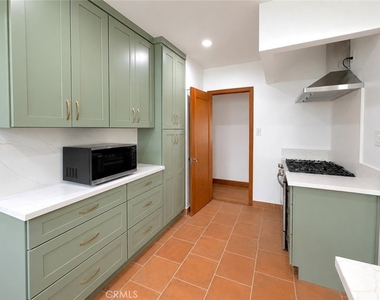 6622 W 6th - Photo Thumbnail 7