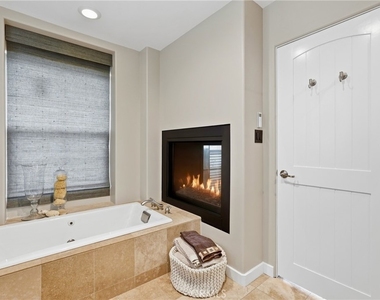 2650 Hermosa Avenue - Photo Thumbnail 19