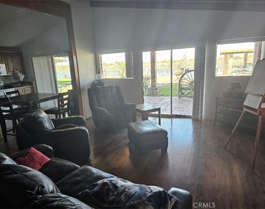 5180 Colorado River Road - Photo Thumbnail 6