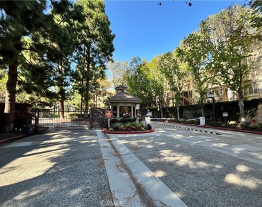 2567 Plaza Del Amo - Photo Thumbnail 19