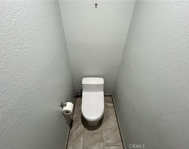 2567 Plaza Del Amo - Photo Thumbnail 10