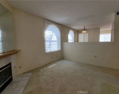 15854 Jupiter Place - Photo Thumbnail 8