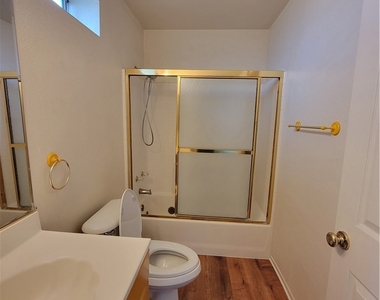 15854 Jupiter Place - Photo Thumbnail 25