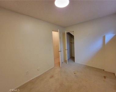 15854 Jupiter Place - Photo Thumbnail 32